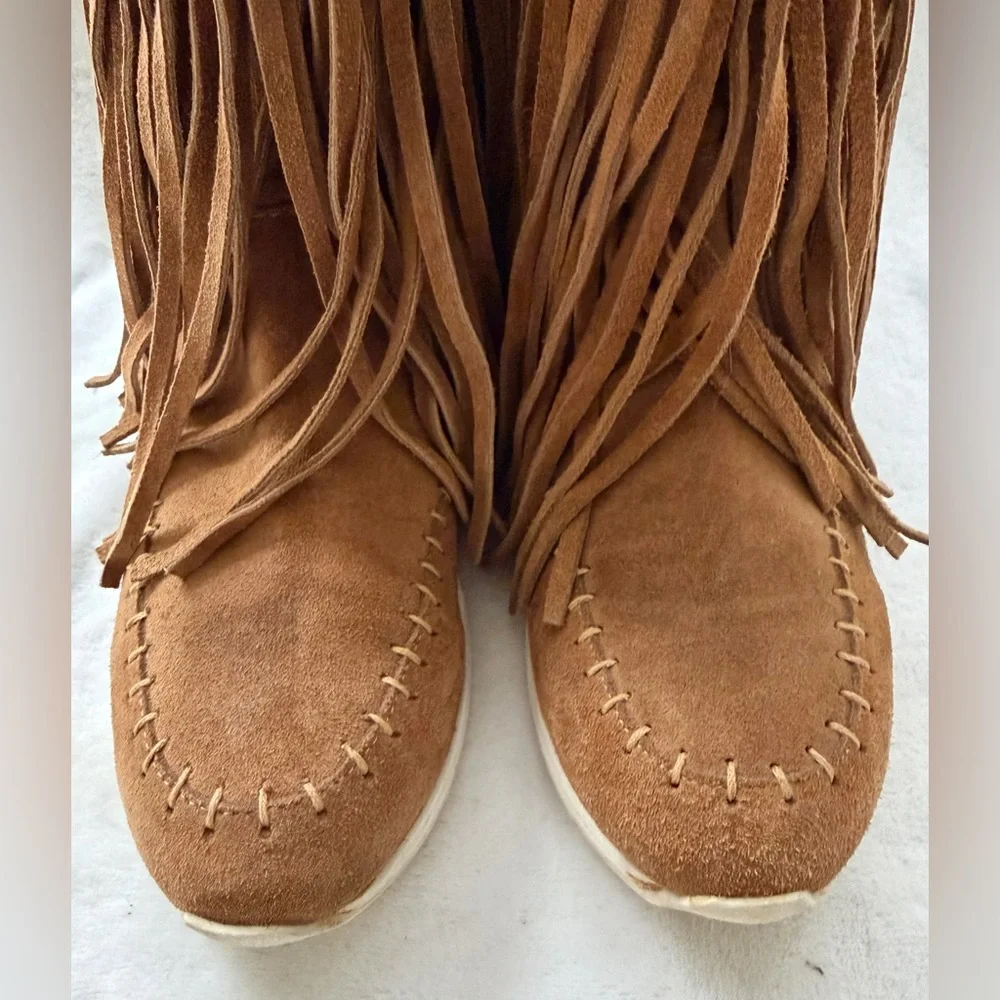 Maison Des Talons Anthropologie Tan Suede Fringe Mocassin Half Boots Size 38/8